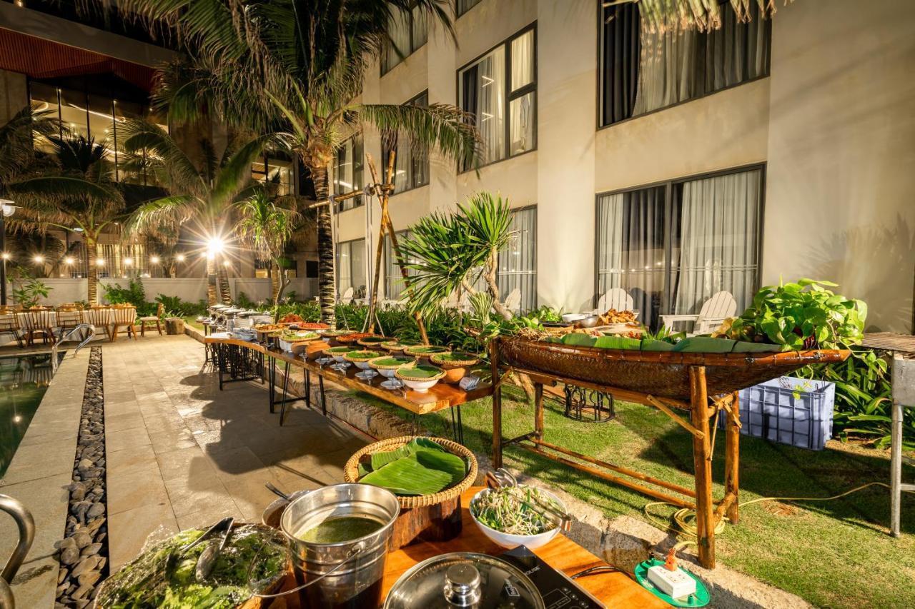 Sala Tuy Hoa Beach Hotel Экстерьер фото