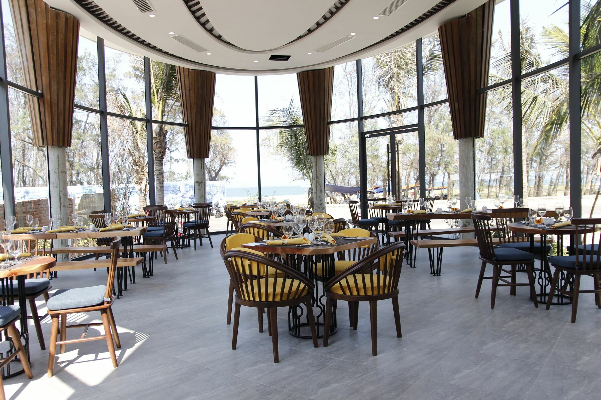 Sala Tuy Hoa Beach Hotel Экстерьер фото